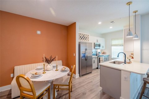 Appartement à louer à Sarasota, Floride: 2 chambres, 120.22 m2 № 2132560 - photo 7