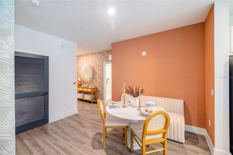 Appartement à louer à Sarasota, Floride: 2 chambres, 120.22 m2 № 2132560 - photo 9