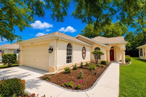 House in Spring Hill, Florida 2 bedrooms, 129.51 sq.m. № 2201202 - photo 3