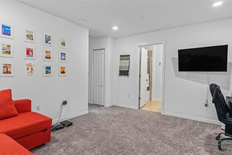 Touwnhouse à vendre à Lakeland, Floride: 3 chambres, 164.53 m2 № 2291238 - photo 12