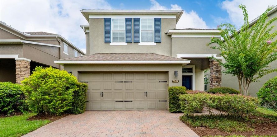 House in Apopka, Florida 3 bedrooms, 203.46 sq.m. № 2287743