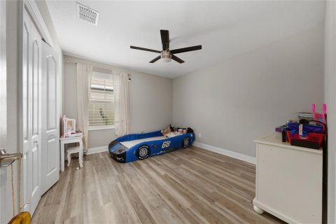 House in Apopka, Florida 3 bedrooms, 203.46 sq.m. № 2287743 - photo 4
