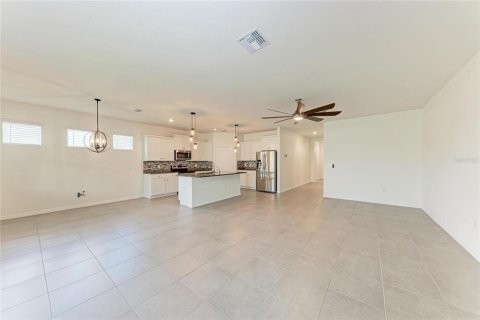 Casa en venta en Bradenton, Florida, 4 dormitorios, 190.17 m2 № 1827038 - foto 18