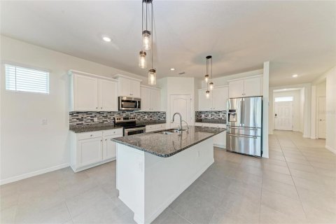 Casa en venta en Bradenton, Florida, 4 dormitorios, 190.17 m2 № 1827038 - foto 10