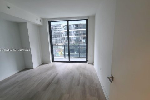 Condominio en alquiler en Miami, Florida, 1 dormitorio, 56.58 m2 № 2054737 - foto 3