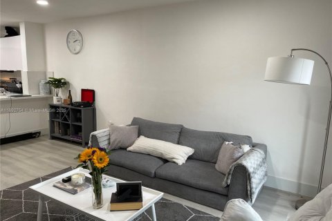 Copropriété à louer à Miami, Floride: 2 chambres, 92.72 m2 № 1946426 - photo 8