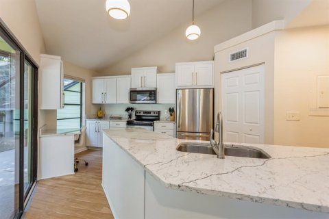 Touwnhouse à vendre à Safety Harbor, Floride: 2 chambres, 139.82 m2 № 1849733 - photo 6