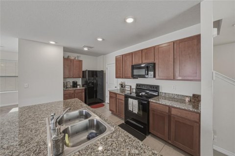 Villa ou maison à vendre à Wimauma, Floride: 4 chambres, 215.9 m2 № 2096521 - photo 12
