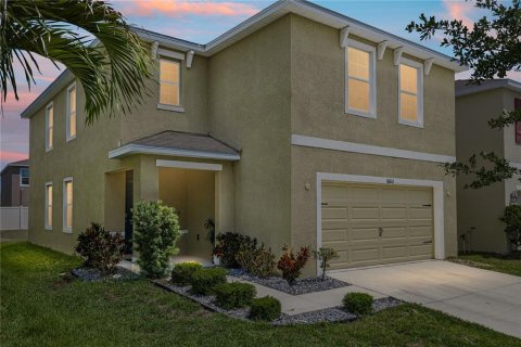 Villa ou maison à Wimauma, Floride 4 chambres, 215.9 m2 № 2096521