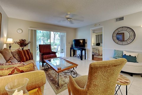 Condo in Bradenton, Florida, 2 bedrooms  № 2221754 - photo 23