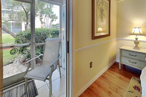 Condo in Bradenton, Florida, 2 bedrooms  № 2221754 - photo 26