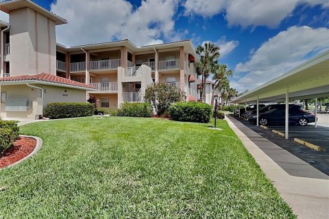 Condo in Bradenton, Florida, 2 bedrooms  № 2221754 - photo 2