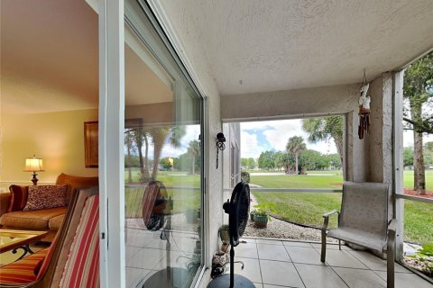 Condo in Bradenton, Florida, 2 bedrooms  № 2221754 - photo 22