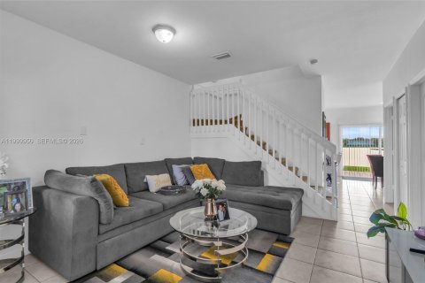 Touwnhouse à vendre à Homestead, Floride: 3 chambres, 140.19 m2 № 2064697 - photo 13