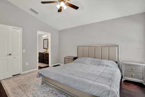 Villa ou maison à vendre à Wesley Chapel, Floride: 4 chambres, 171.87 m2 № 2420045 - photo 15