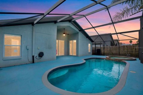 Villa ou maison à vendre à Wesley Chapel, Floride: 4 chambres, 171.87 m2 № 2420045 - photo 27