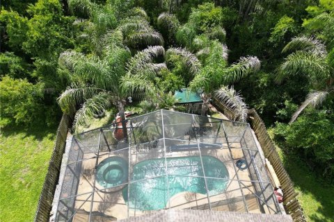 Villa ou maison à vendre à Wesley Chapel, Floride: 4 chambres, 171.87 m2 № 2420045 - photo 30