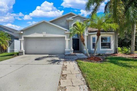 Villa ou maison à Wesley Chapel, Floride 4 chambres, 171.87 m2 № 2420045
