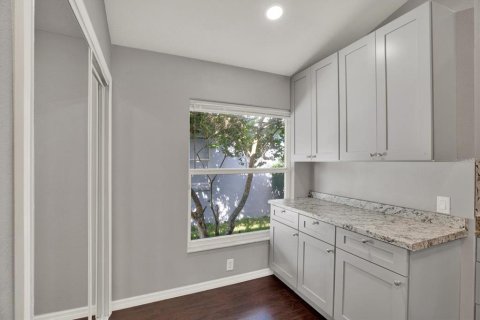 Villa ou maison à vendre à Wesley Chapel, Floride: 4 chambres, 171.87 m2 № 2420045 - photo 7