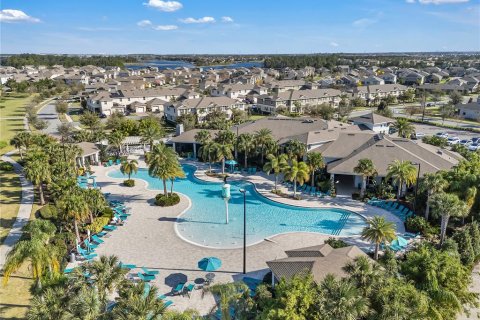 Adosado en venta en Winter Garden, Florida, 3 dormitorios, 145.67 m2 № 1900665 - foto 4