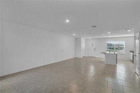 Adosado en venta en Winter Garden, Florida, 3 dormitorios, 145.67 m2 № 1900665 - foto 15