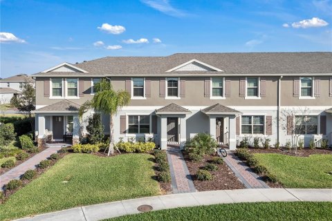 Adosado en venta en Winter Garden, Florida, 3 dormitorios, 145.67 m2 № 1900665 - foto 3