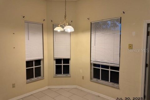 House in Orlando, Florida 3 bedrooms, 112.88 sq.m. № 1917189 - photo 8
