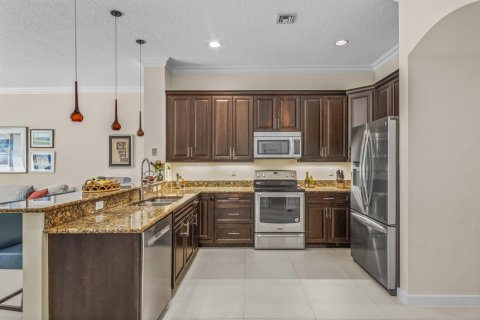 Купить виллу или дом в Бойнтон-Бич, Флорида 8 комнат, 225.85м2, № 2085106 - фото 10