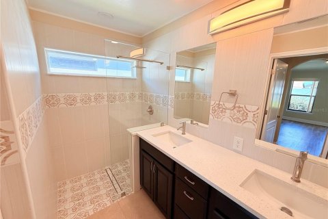 Купить виллу или дом в Уимаума, Флорида 11 комнат, 142.7м2, № 2232379 - фото 27