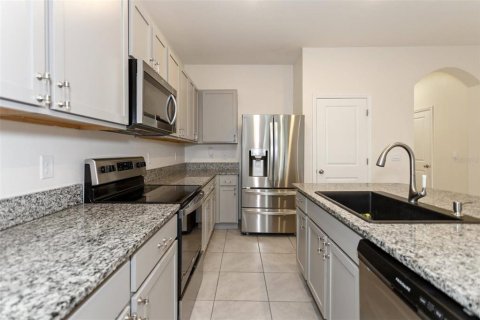 Townhouse in Wildwood, Florida 3 bedrooms, 156.82 sq.m. № 1908301 - photo 10