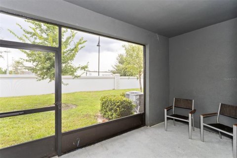 Townhouse in Wildwood, Florida 3 bedrooms, 156.82 sq.m. № 1908301 - photo 2