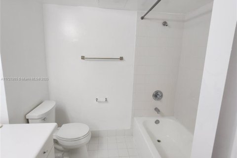 Condo in Davie, Florida, 3 bedrooms  № 1472223 - photo 10