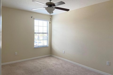 Casa en alquiler en Brandon, Florida, 4 dormitorios, 243.4 m2 № 1910318 - foto 14