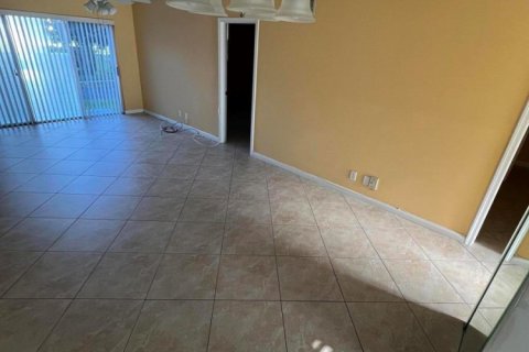 Купить кондоминиум в Бока-Ратон, Флорида 3 комнаты, 78.04м2, № 2086128 - фото 8