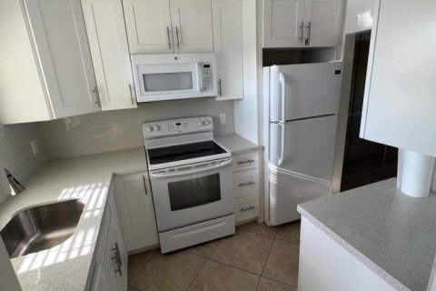 Купить кондоминиум в Бока-Ратон, Флорида 3 комнаты, 78.04м2, № 2086128 - фото 5