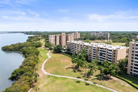Condominio en Clearwater, Florida, 3 habitaciones  № 2097809