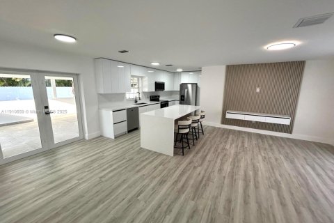 Casa en venta en Homestead, Florida, 3 dormitorios, 123.1 m2 № 1970959 - foto 17