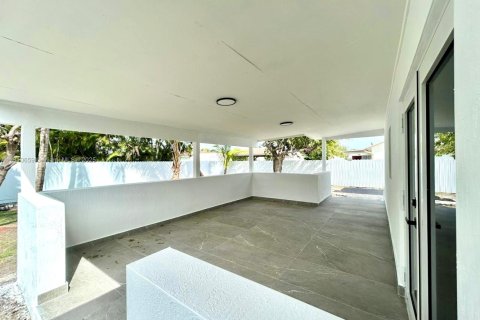 Casa en venta en Homestead, Florida, 3 dormitorios, 123.1 m2 № 1970959 - foto 28