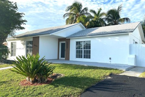 Casa en Homestead, Florida 3 dormitorios, 123.1 m2 № 1970959