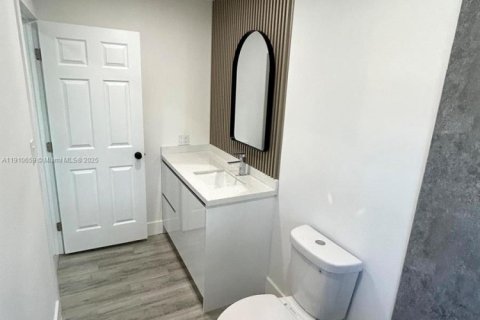 Casa en venta en Homestead, Florida, 3 dormitorios, 123.1 m2 № 1970959 - foto 27