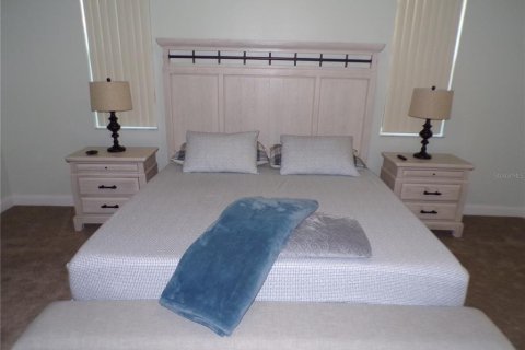 House in Port Charlotte, Florida 3 bedrooms, 195.19 sq.m. № 1733191 - photo 7