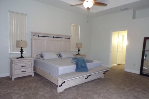 House in Port Charlotte, Florida 3 bedrooms, 195.19 sq.m. № 1733191 - photo 8