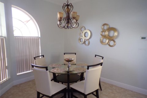 House in Port Charlotte, Florida 3 bedrooms, 195.19 sq.m. № 1733191 - photo 22