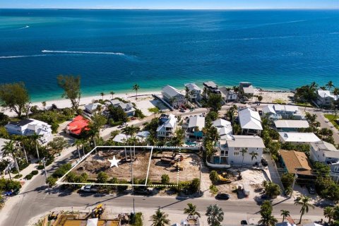 Land in Anna Maria, Florida № 1884822 - photo 1
