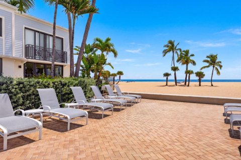 Copropriété à vendre à Fort Lauderdale, Floride: 2 chambres, 118.26 m2 № 2267644 - photo 24