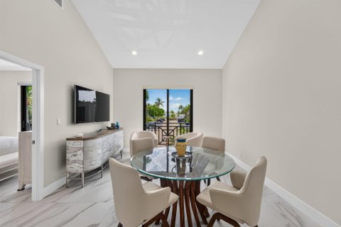 Copropriété à vendre à Fort Lauderdale, Floride: 2 chambres, 118.26 m2 № 2267644 - photo 12
