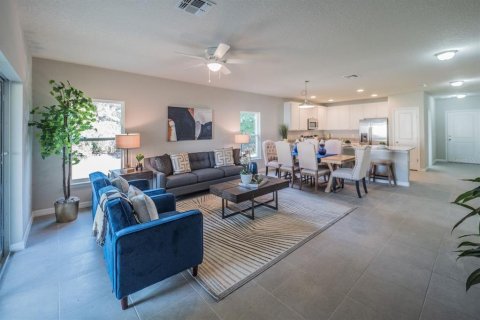 Villa ou maison à louer à Kissimmee, Floride: 4 chambres, 157.47 m2 № 2383973 - photo 6