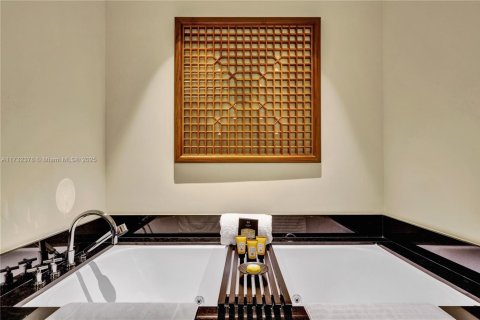 Copropriété à vendre à Miami Beach, Floride: 1 chambre, 76.27 m2 № 1985305 - photo 28