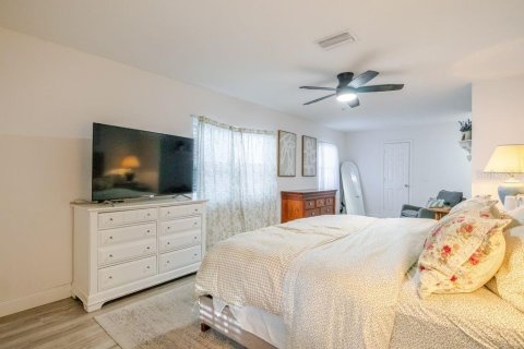 Villa ou maison à vendre à Lakeland, Floride: 4 chambres, 202.71 m2 № 2141992 - photo 26