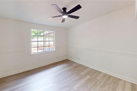 House in Orlando, Florida 3 bedrooms, 142.7 sq.m. № 1774977 - photo 14